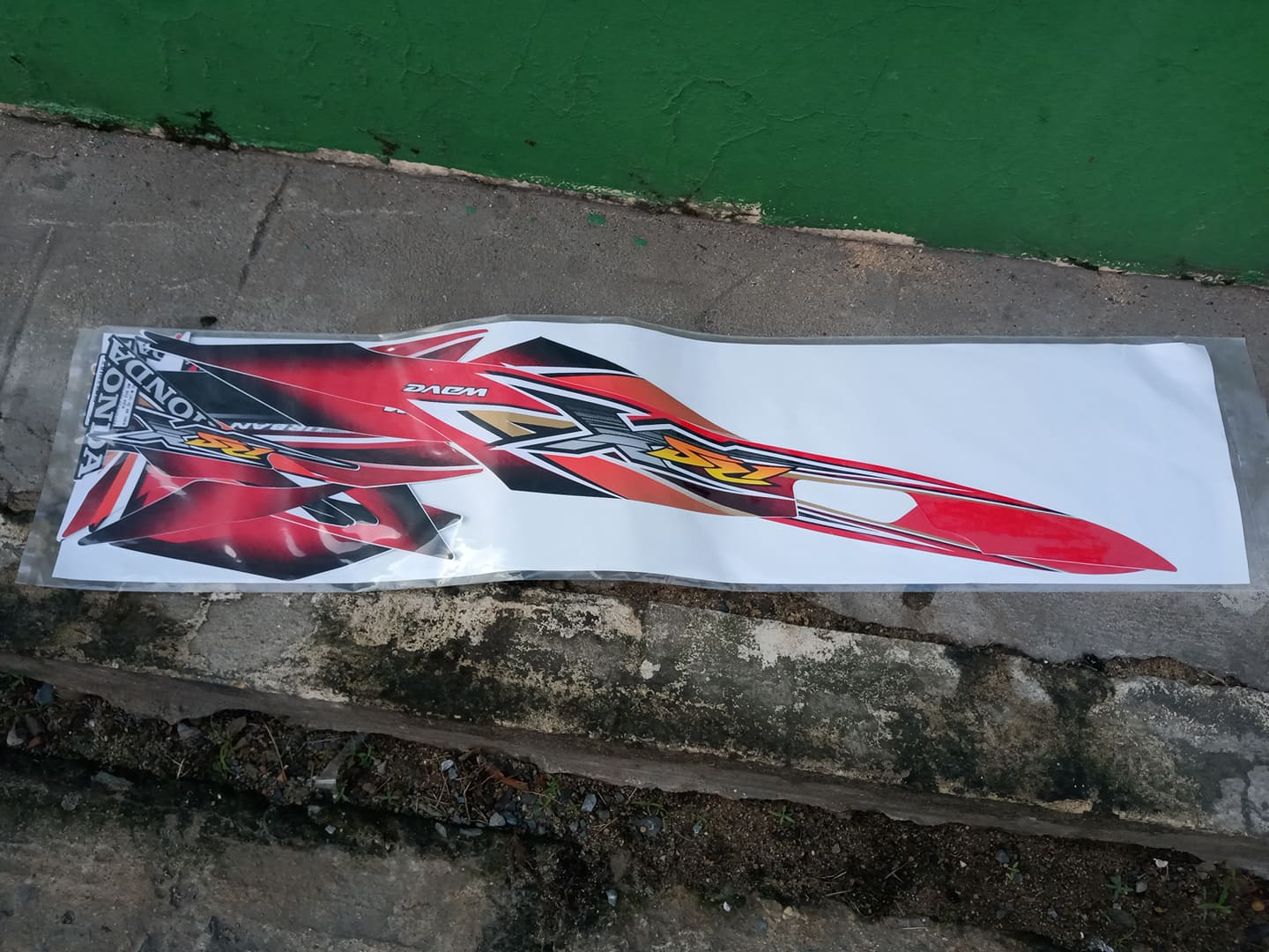 Bộ tem honda wave RSX 100 màu đỏ