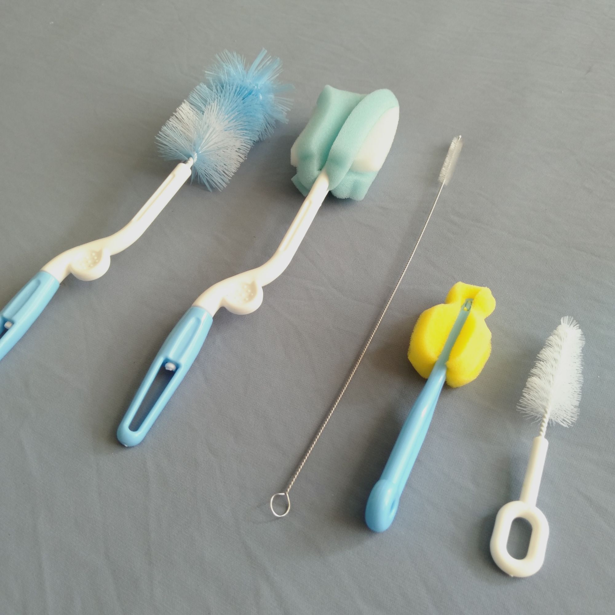 Bộ dụng cụ rữa bình sữa 5 chi tiết