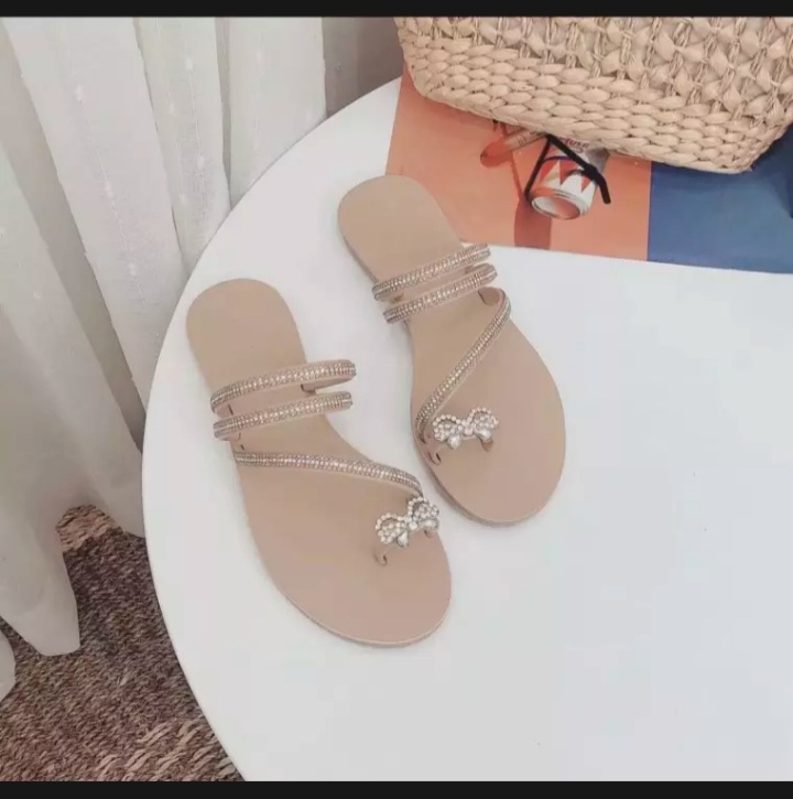 Dép sỏ ngón đính nơ đá 3 quai