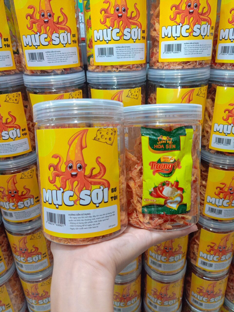 Mực sợi bơ tỏi thơm ngon ăn liền