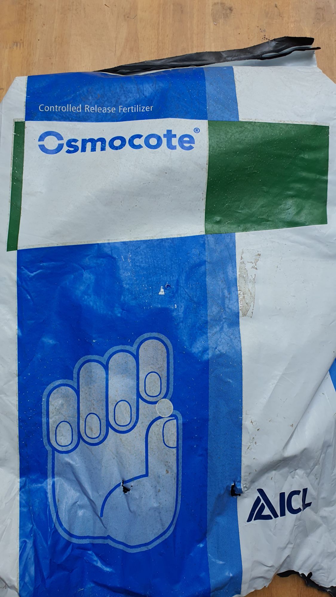 Phân tan chậm NPK 14 14 14 Oscomote NK Mỹ