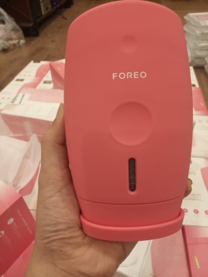 [Hoàn Tiền MAX] Máy triệt lông Foreo Peach - Version 2 - Chuẩn Authentic (Foreo Peach hair removal the second version)