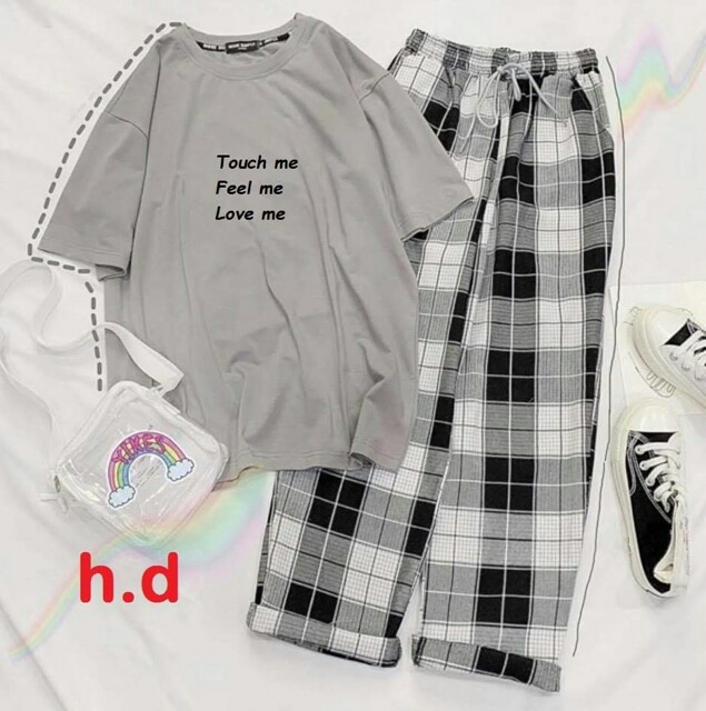 SET ÁO TOUCH ME + QUẦN KẺ CARO ĐEN  HĐ12