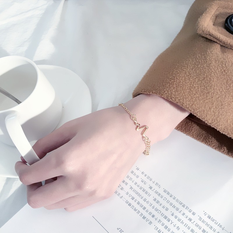 Vòng tay nhịp tim cao cấp