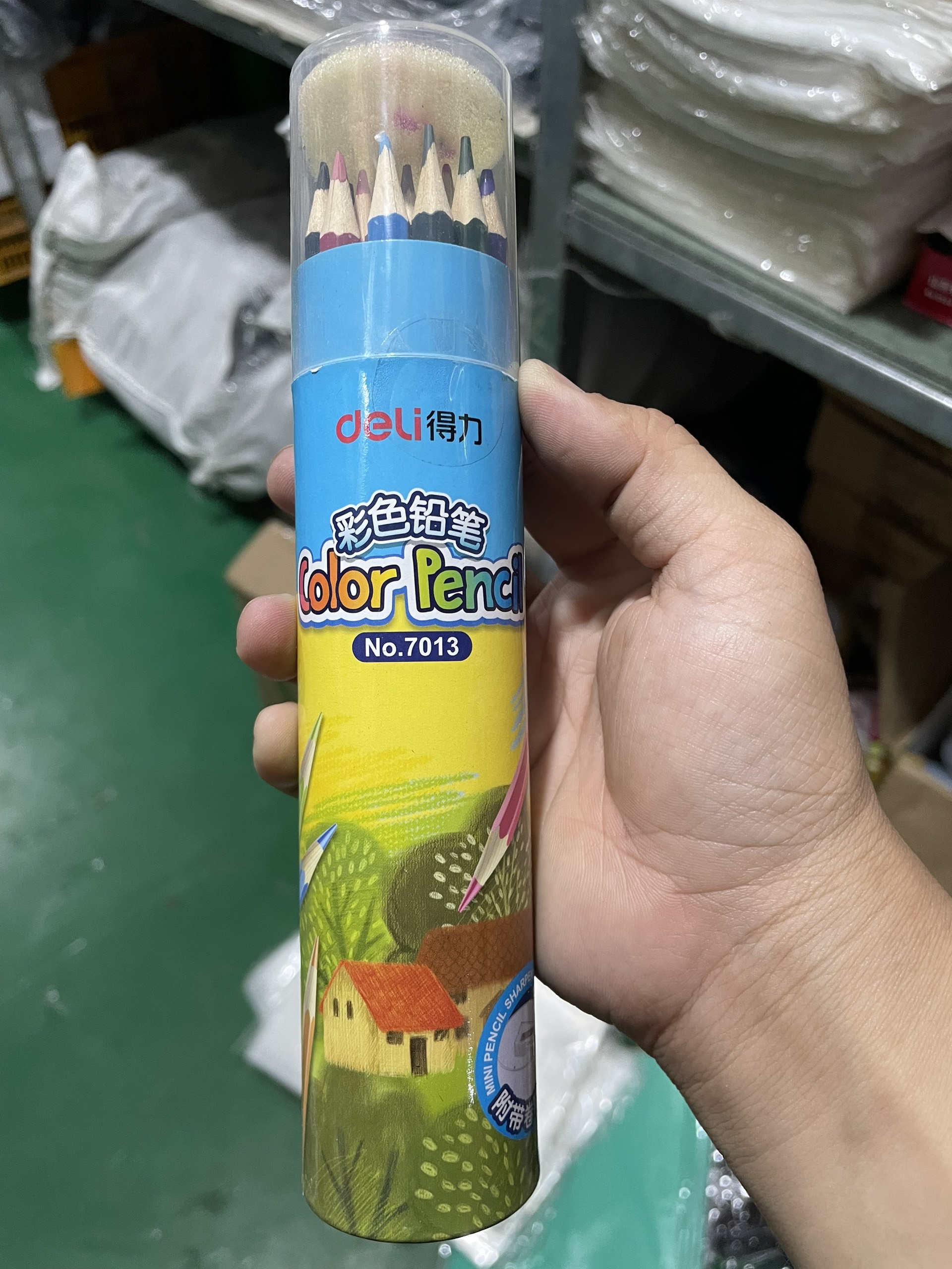 Bút chì 18 màu deli 7013