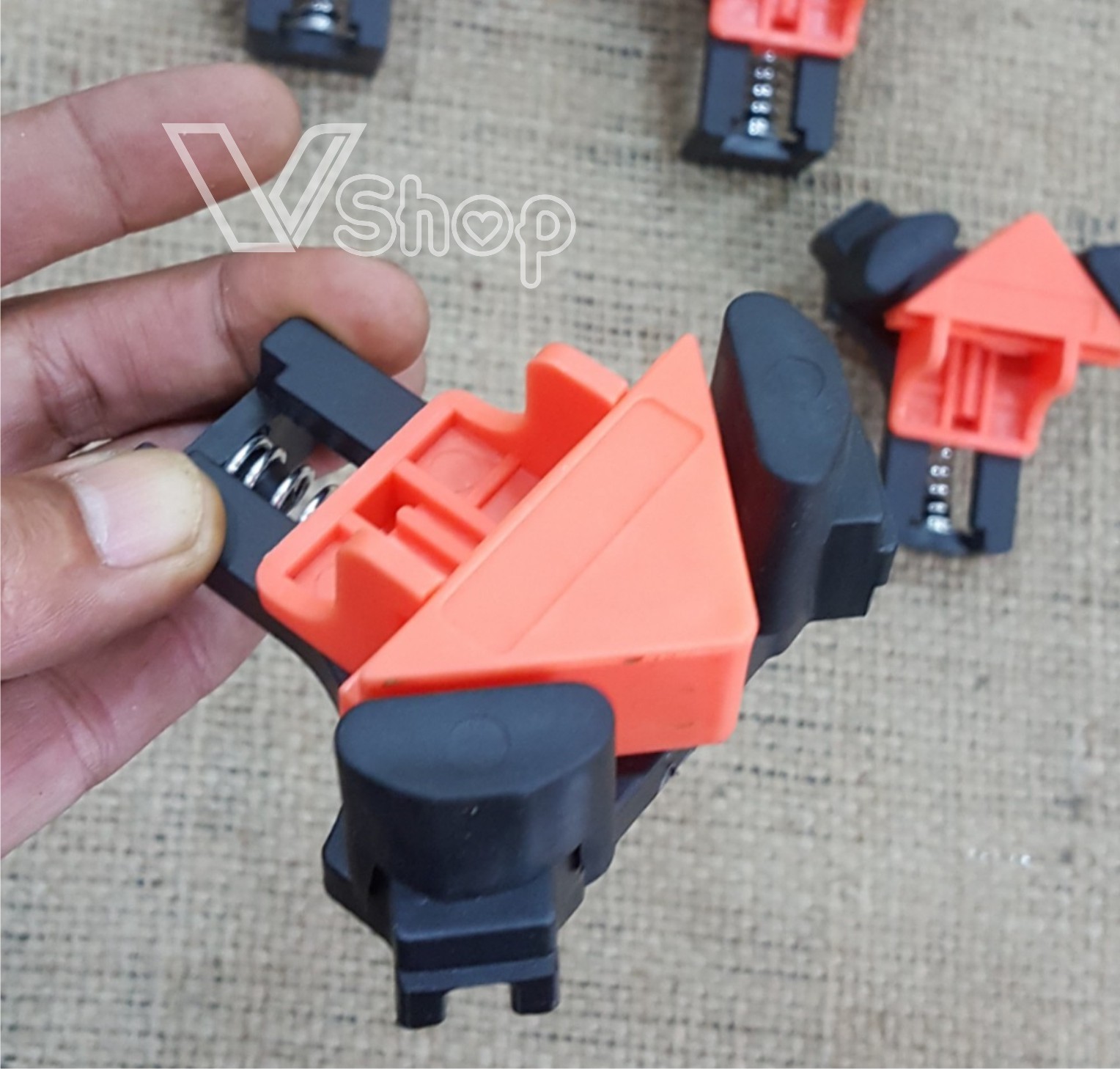 Kẹp giữ góc, gá đỡ eke, lắp ráp khung gỗ