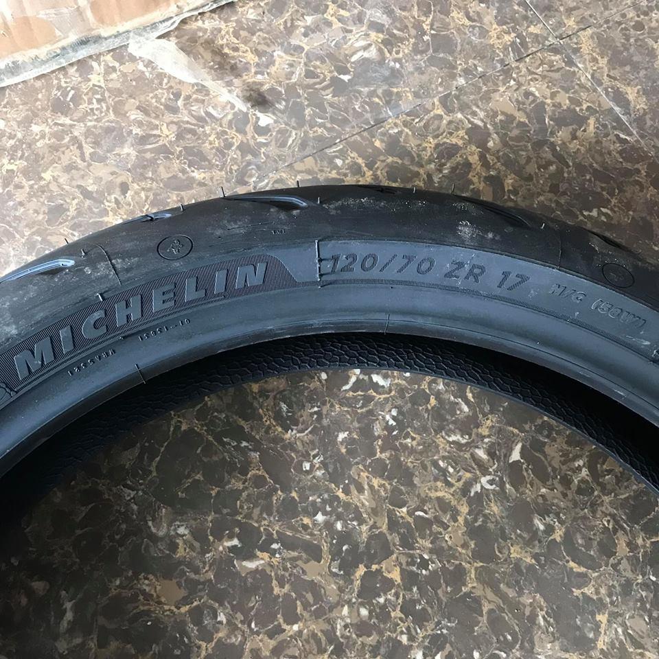 Lốp xe Michelin Pilot Road 5 120/70-17