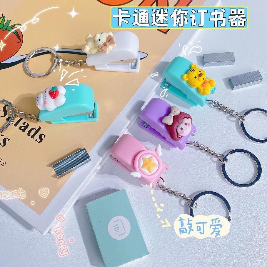 Móc khoá đồ bấm kim mini mẫu thú cute