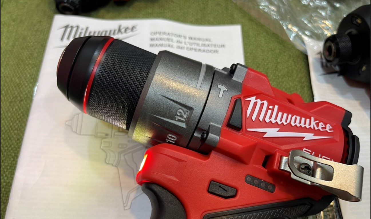 Máy khoan pin Milwaukee 3404