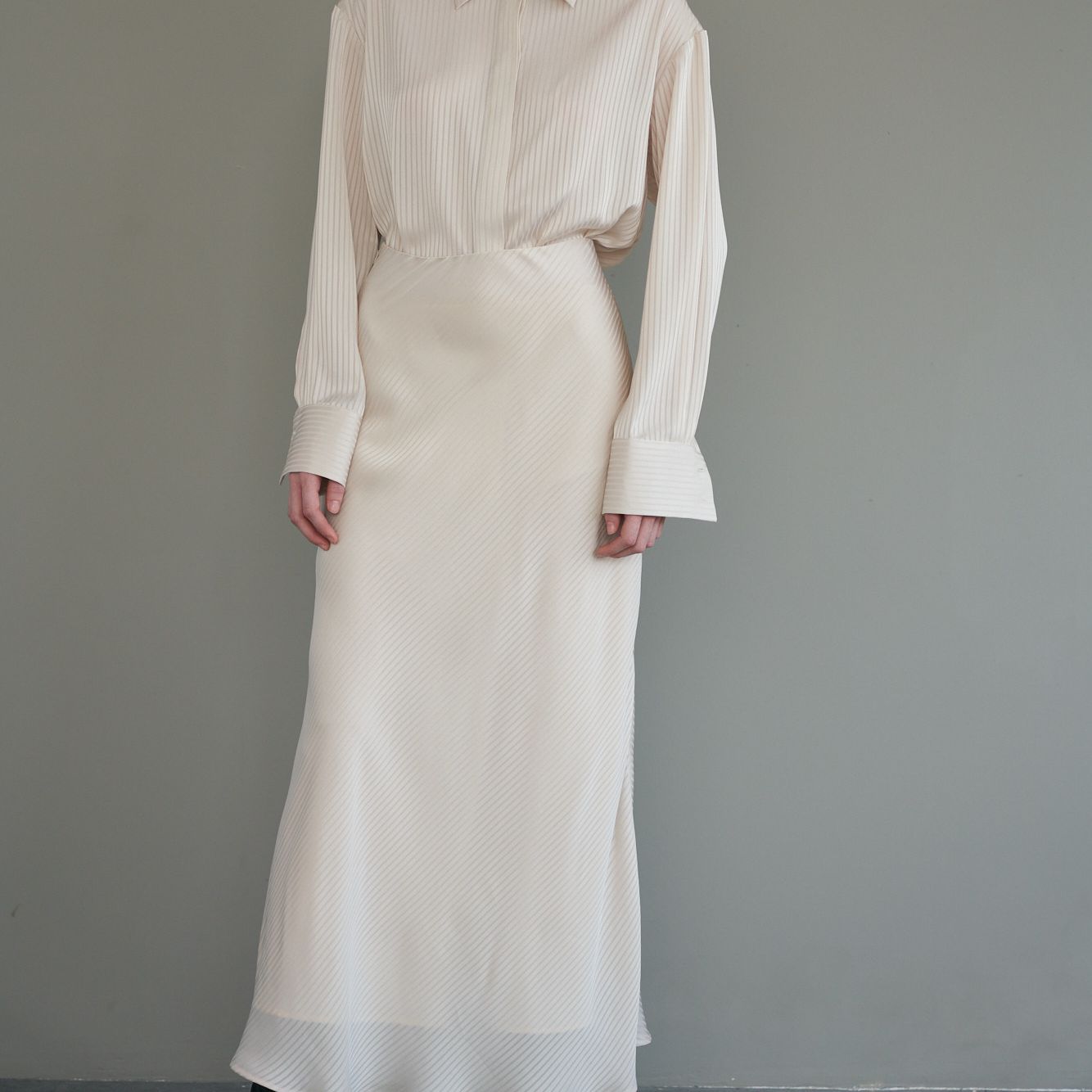 GEORGIA BIAS SKIRT - CHÂN VÁY LỤA