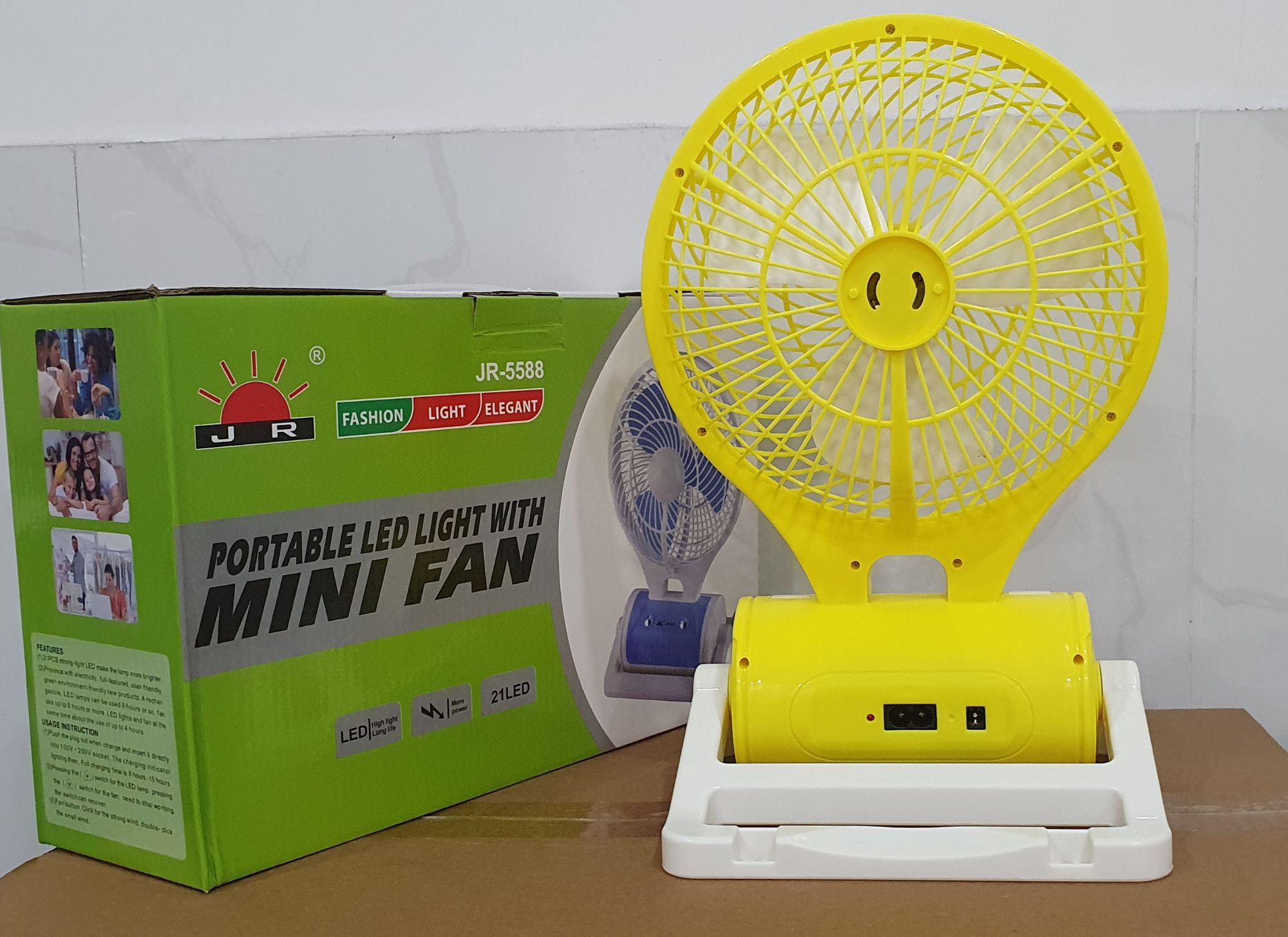 Quạt sạc tích điện có đèn bàn JR 5588.Siêu tốt ,siêu bền Lazada.vn