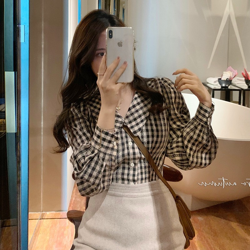 áo sowmi crop top kẻ đen