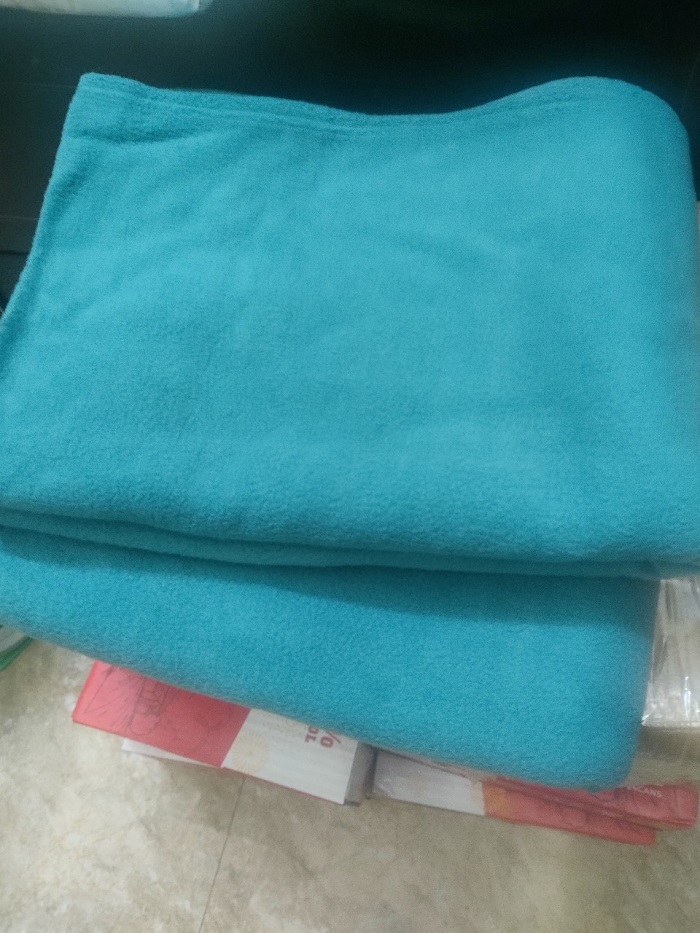 Chăn nỉ xanh máy bay 1mx1m6