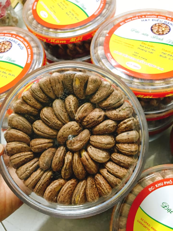 [HCM]ĐIỀU BÌNH PHƯỚC RANG MUỐI XẾP HOA (hộp 500gr)