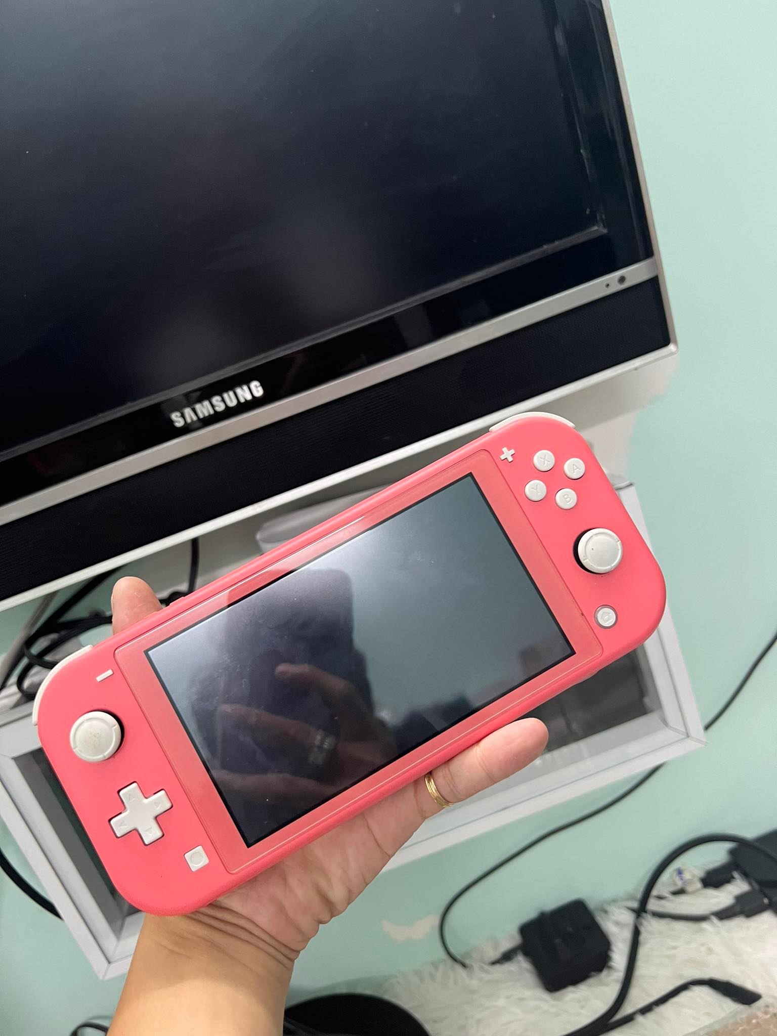 Nintendo Switch Lite - Hắc ám
