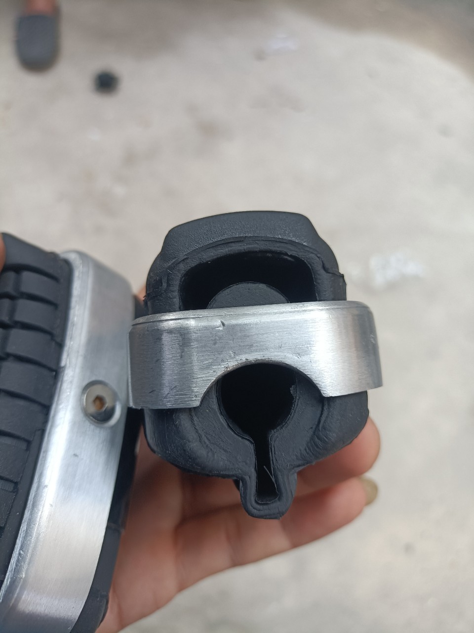 Gác Chân Trước Kiểu Cub Gắn Các Dòng Xe Số
