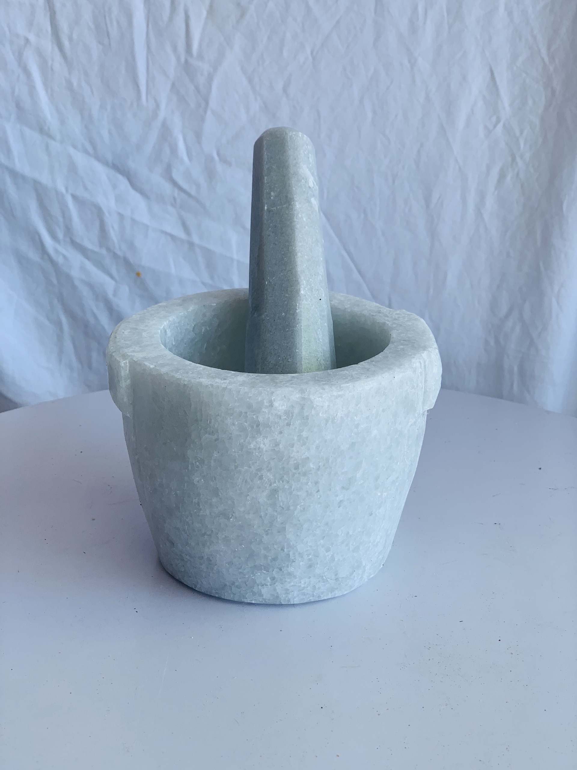 Cối Giã Hành Tỏi... Được Làm Từ Đá Tự Nhiên Nguyên Khối Bằng Phương Pháp Thủ Công -  Vật Dụng Xinh Xắn Cần Cho Căn Bếp Của Bạn