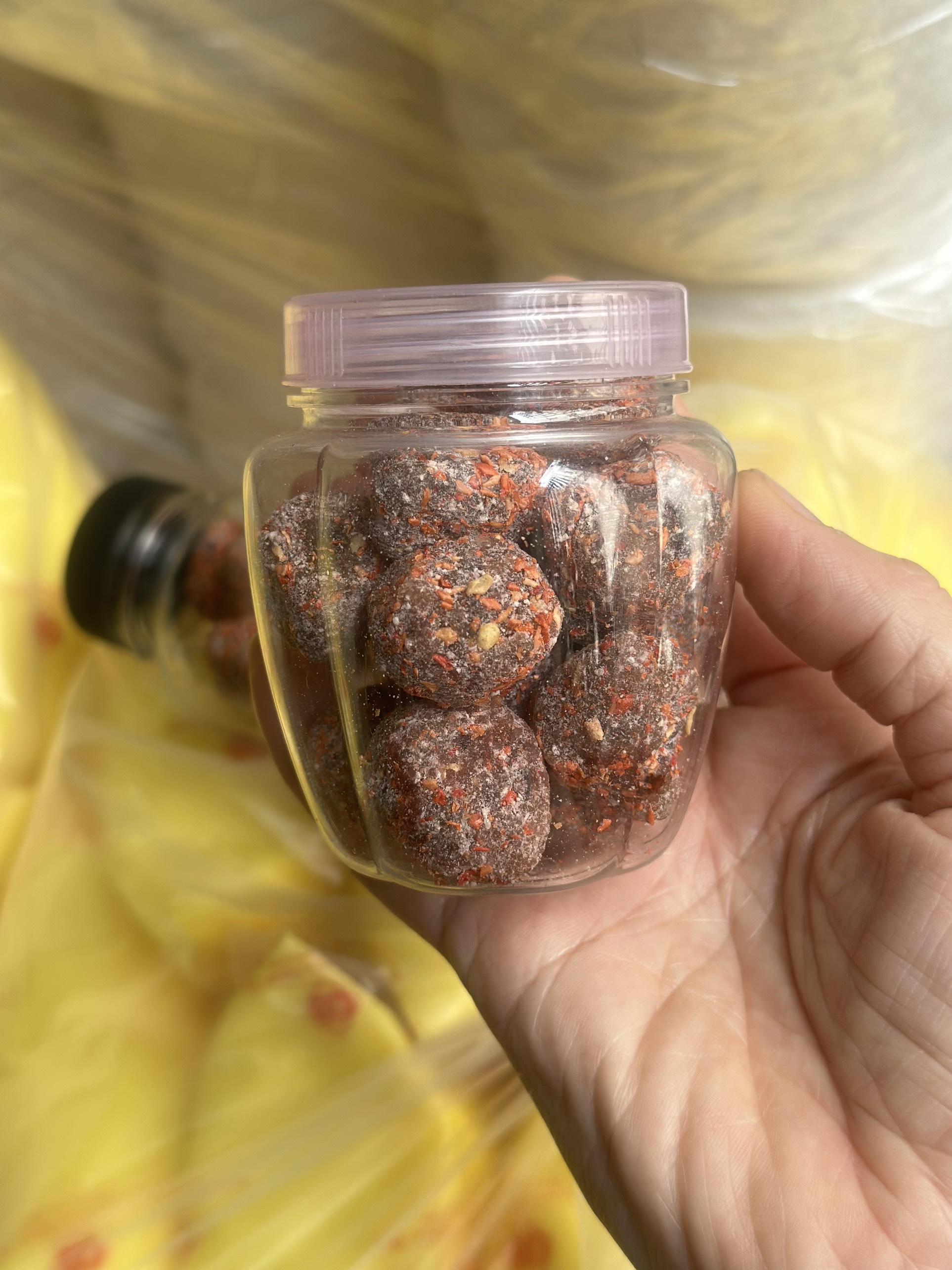 HCM 250 gram Me xí muội loại đặc biệt