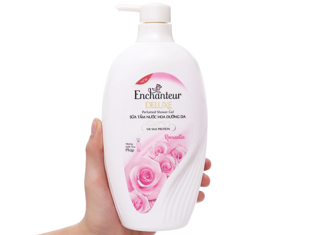 [HCM]Sữa tắm Nước Hoa Enchanter Romantic 650G