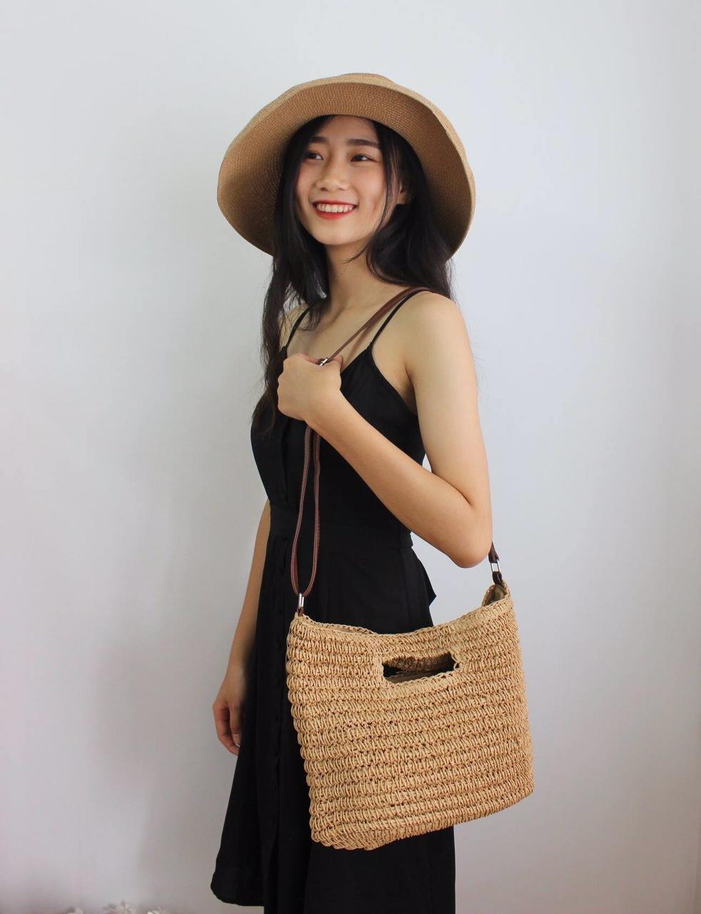 Nón rộng vành, mũ lồng đèn Hội An