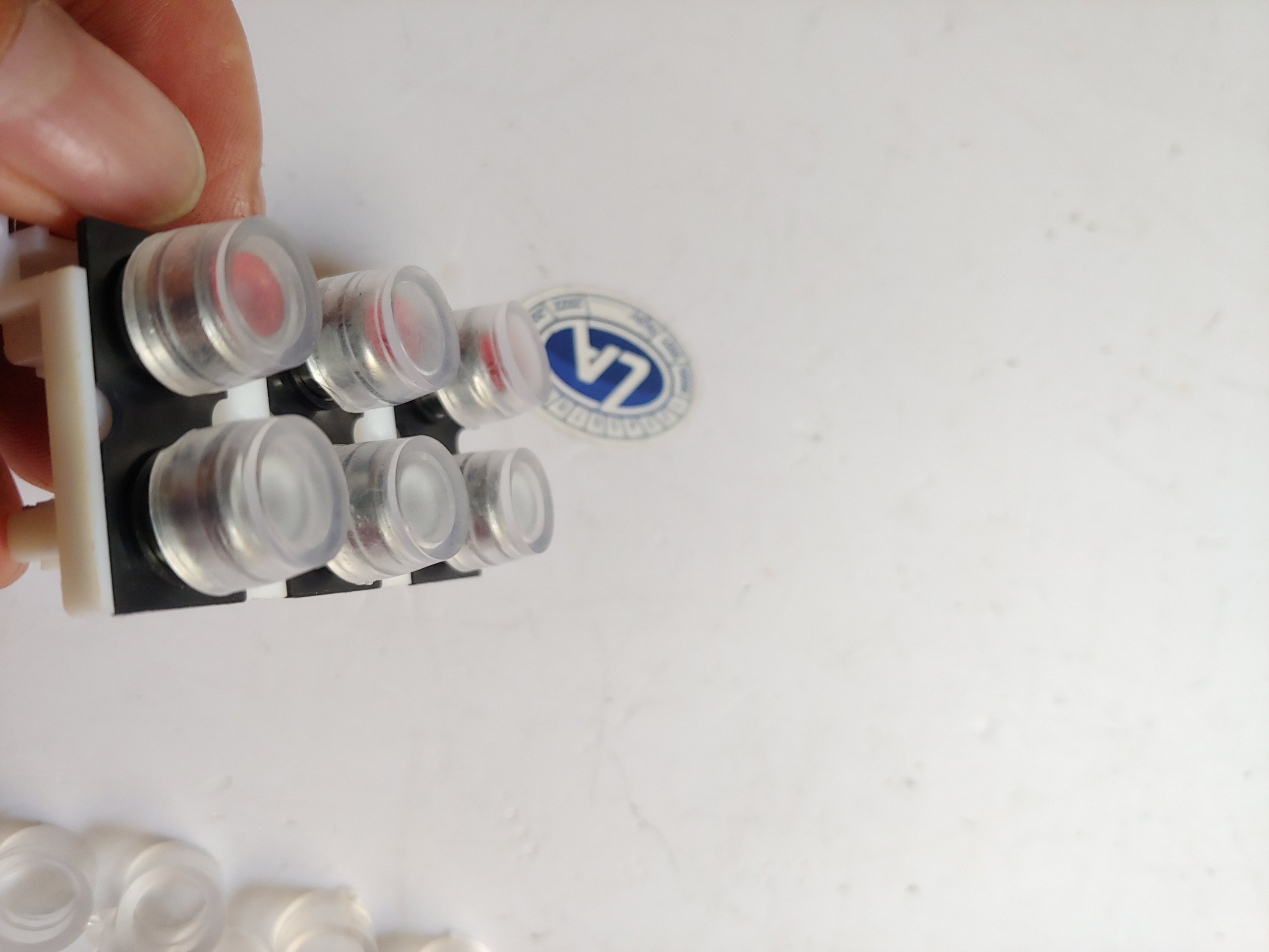 Đầu Bịt Lỗ AV 10 Nút Nắp Chụp Bông Sen Ampli