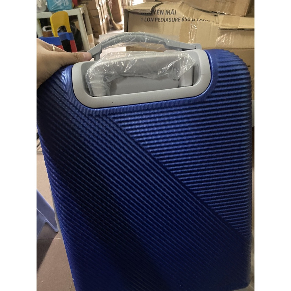 Vali 20inch Similac