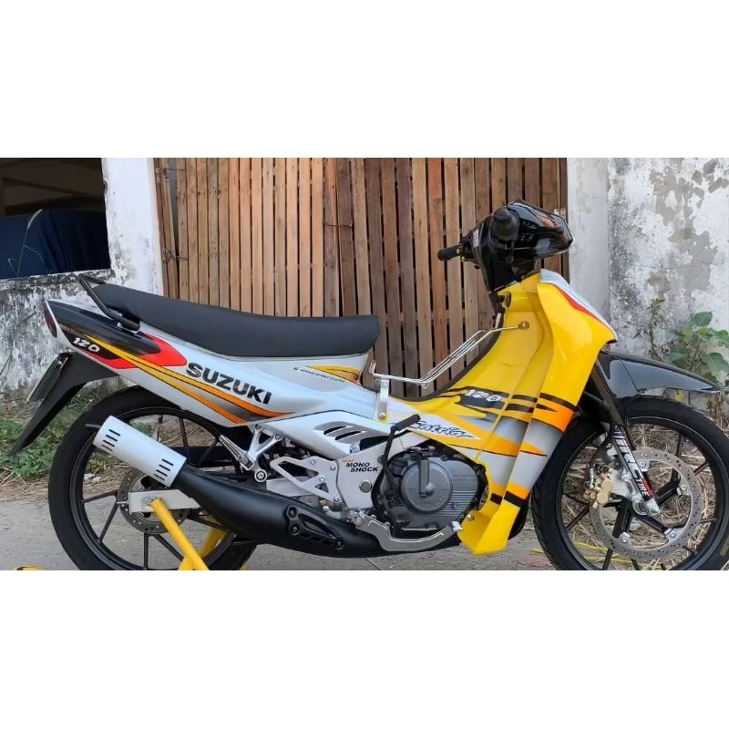 Tem rời suzukia satria 2000 trắng vàng