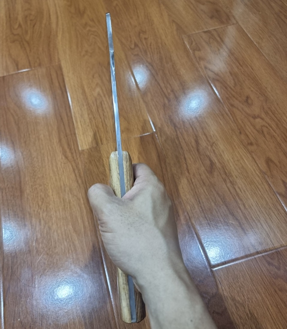 Rìu chặt xương bò hàng bãi Nhật