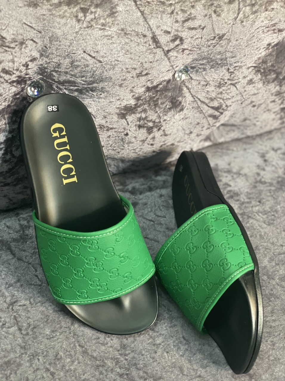 DÉP GUCCI NAM THỜI TRANG CAO CẤP