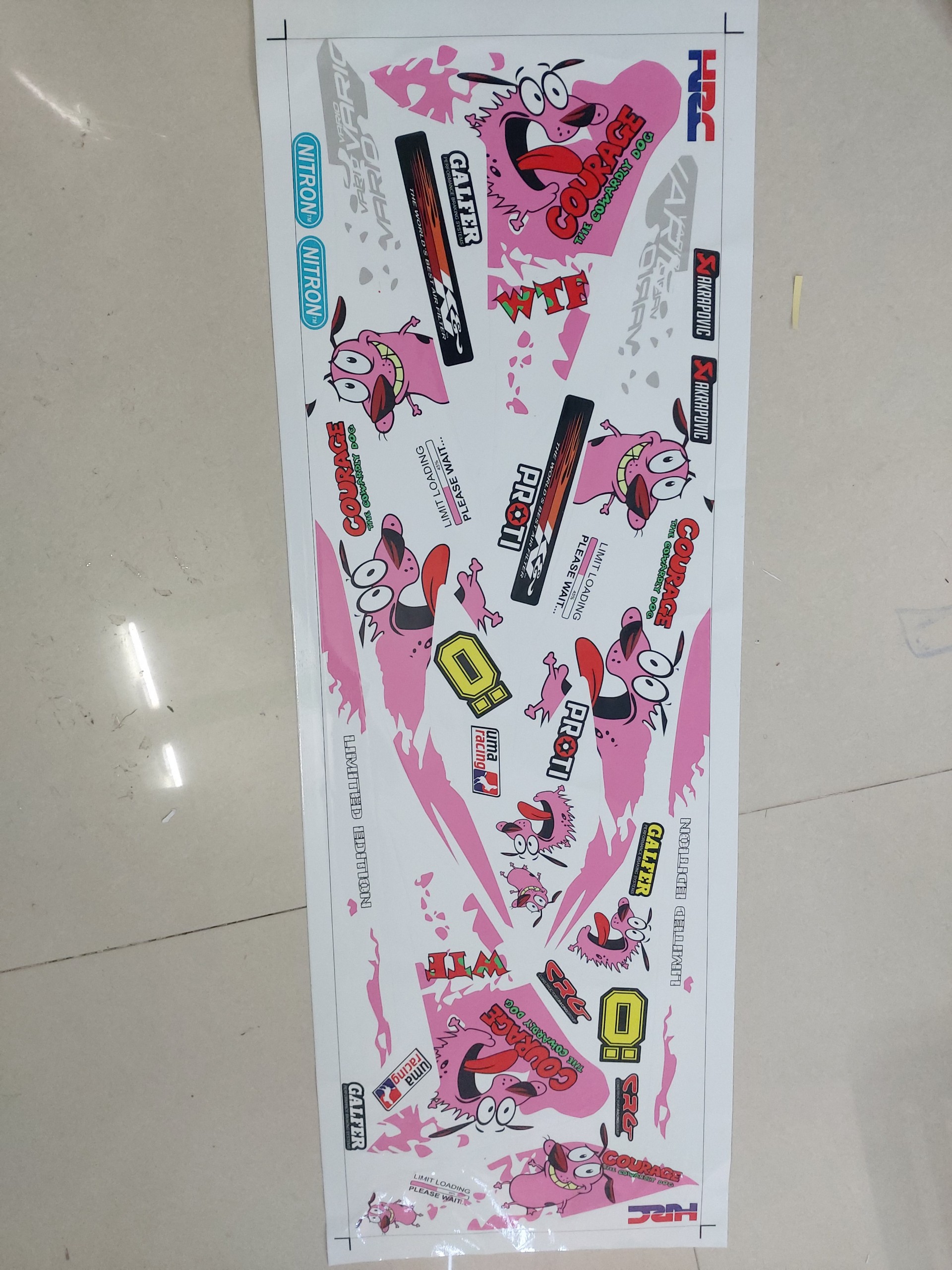 Tem vario chú chó ngu ngốc dán xe trắng