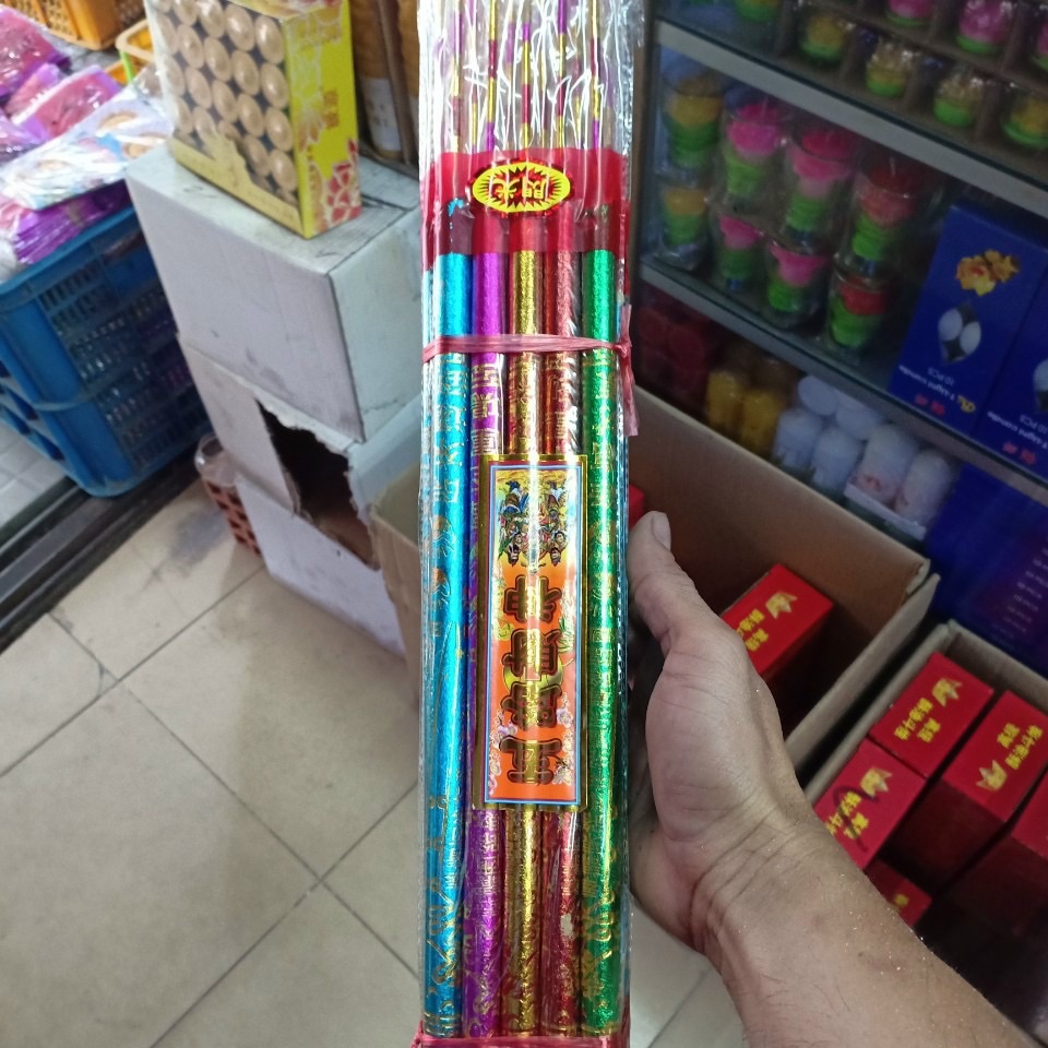 [HCM]Combo 10 lốc nhang 5 cây 5 màu thần tài 30 cm