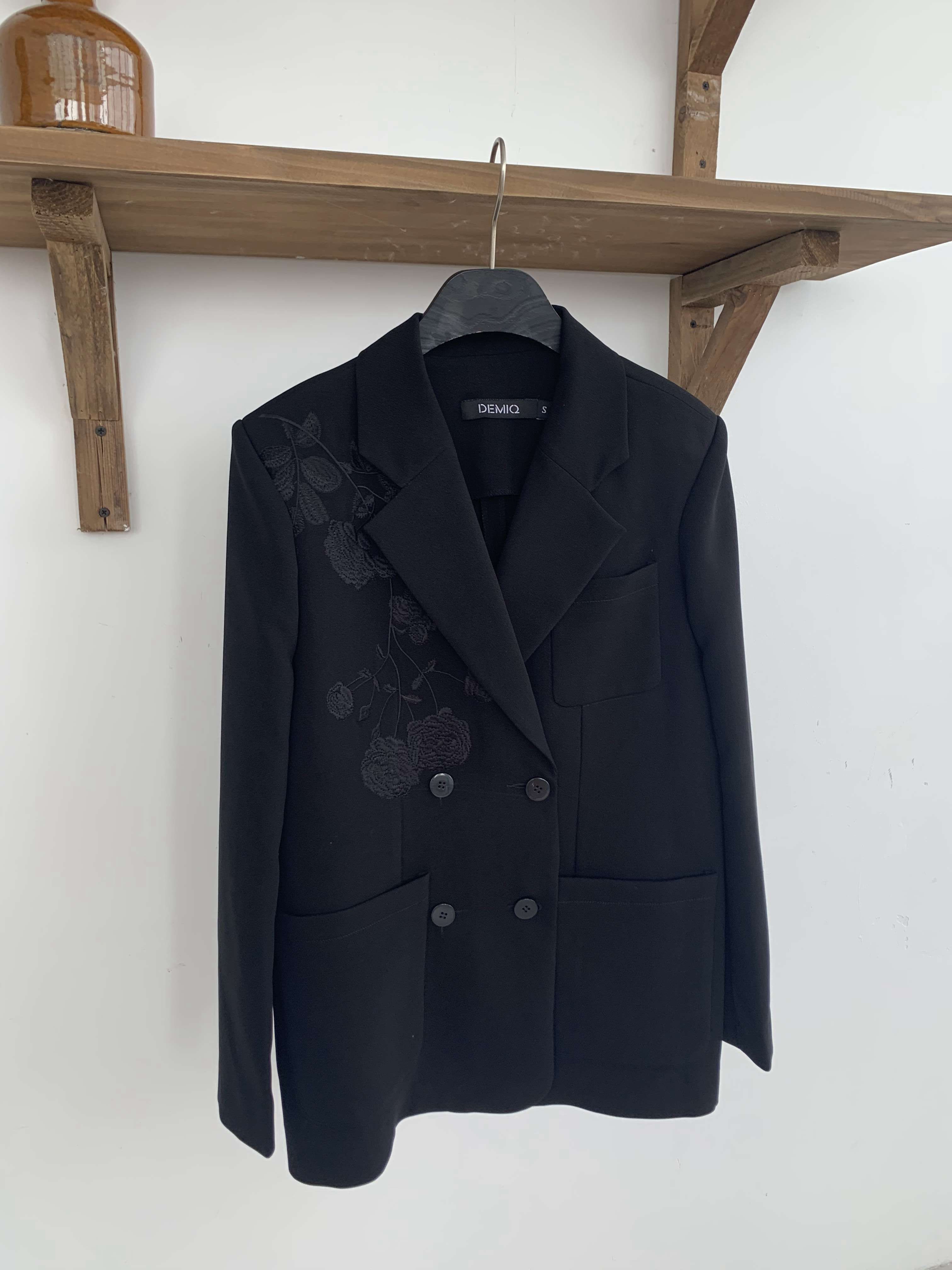 ÁO BLAZER - ÁO KHOÁC - GIANA BLAZER
