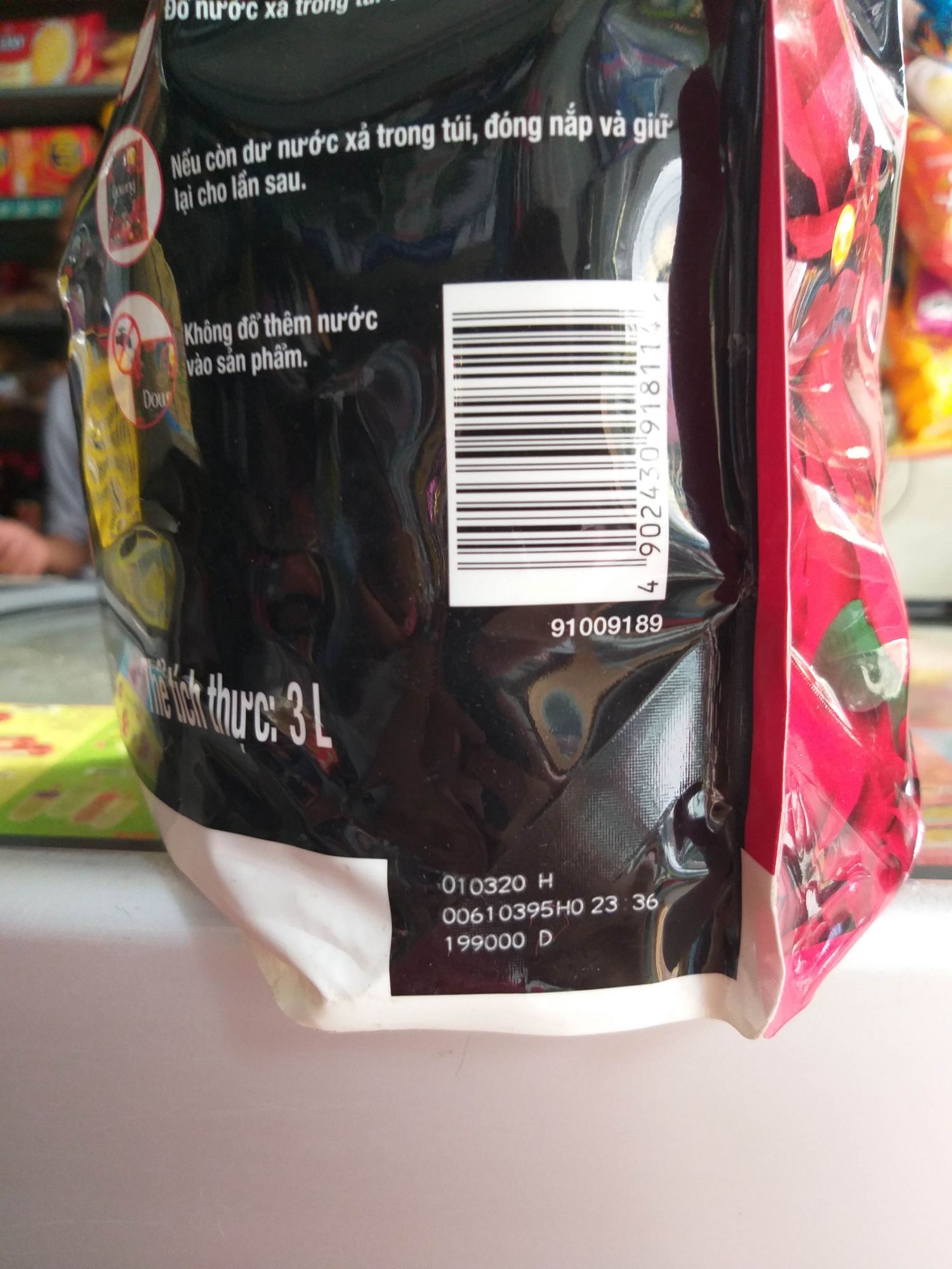 Nước xả vải downy hương đam mê ( túi 3 lít)
