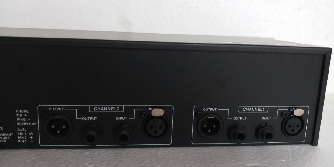 Lọc âm dbx 231S