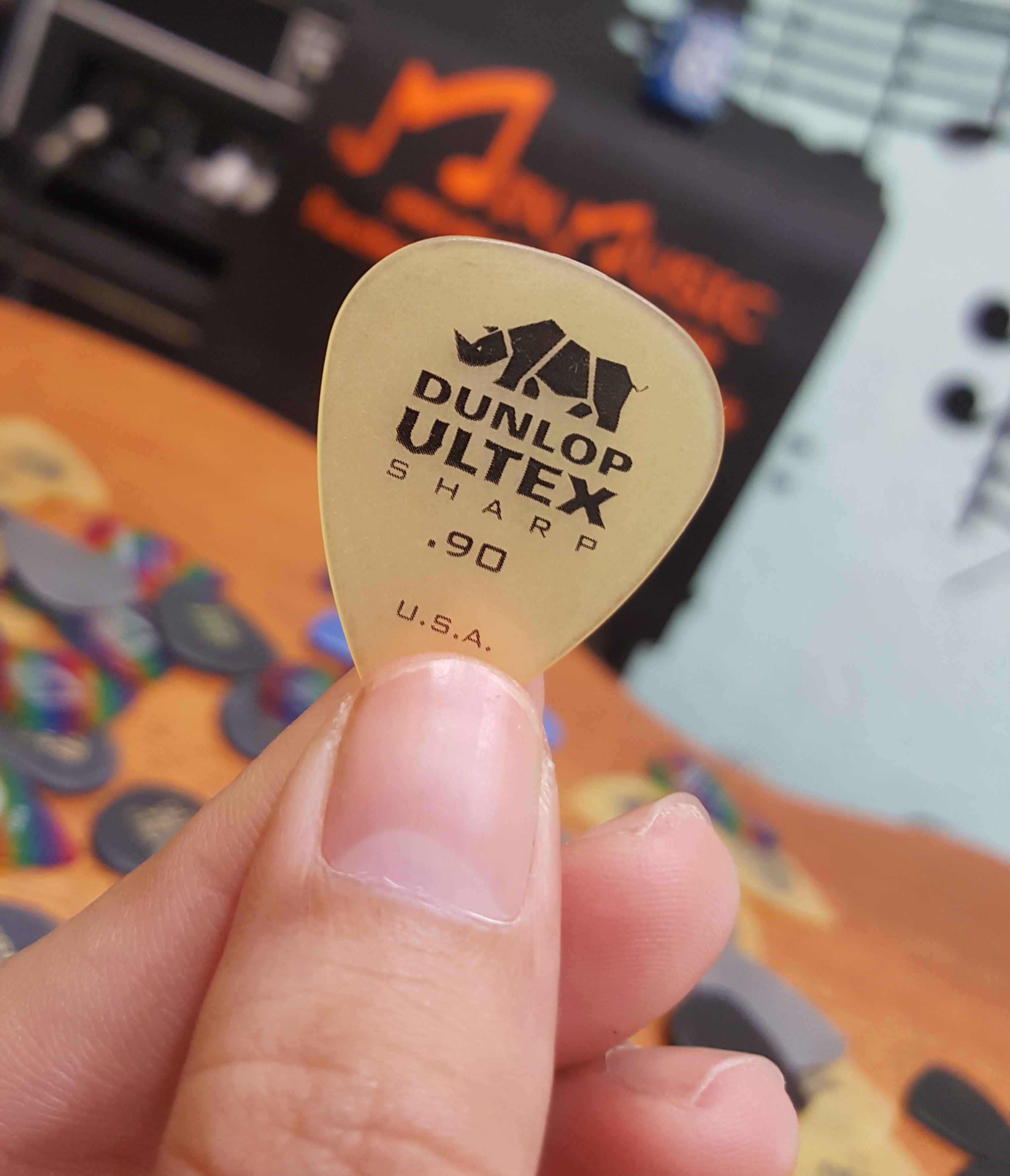 Set 3 Pick gảy Guitar Dunlop Ultex ngẫu nhiên