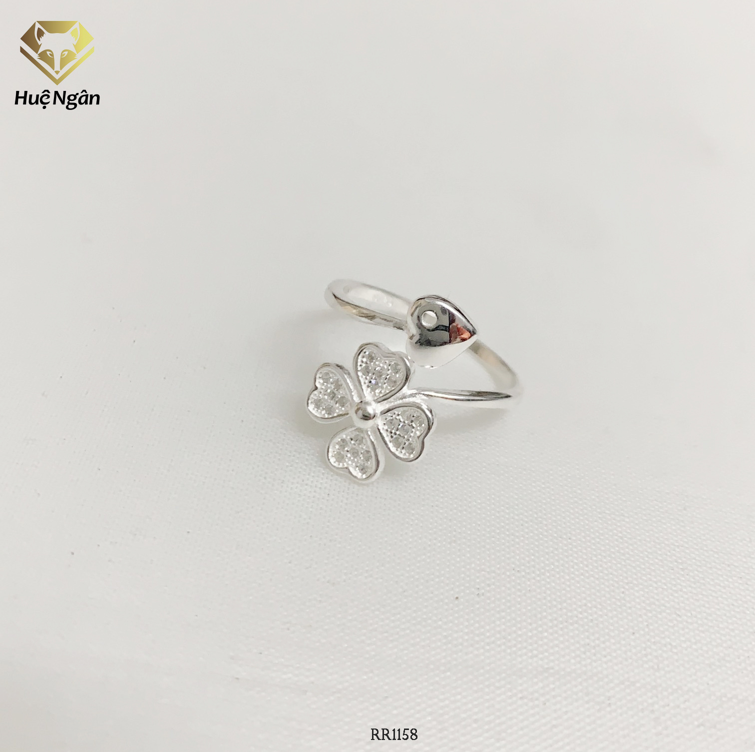 Nhẫn trang sức bạc ý s925 bạc xinh - nhẫn cỏ bốn lá may mắn rr1158