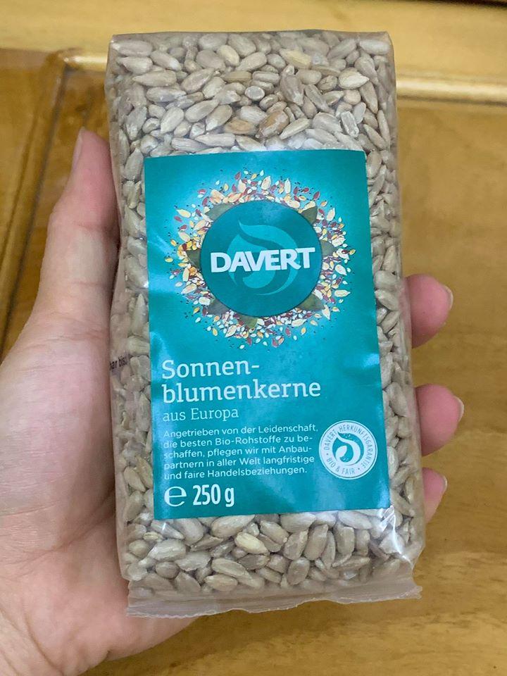 Hạt hướng dương hữu cơ tách vỏ chưa rang Davert (250g)