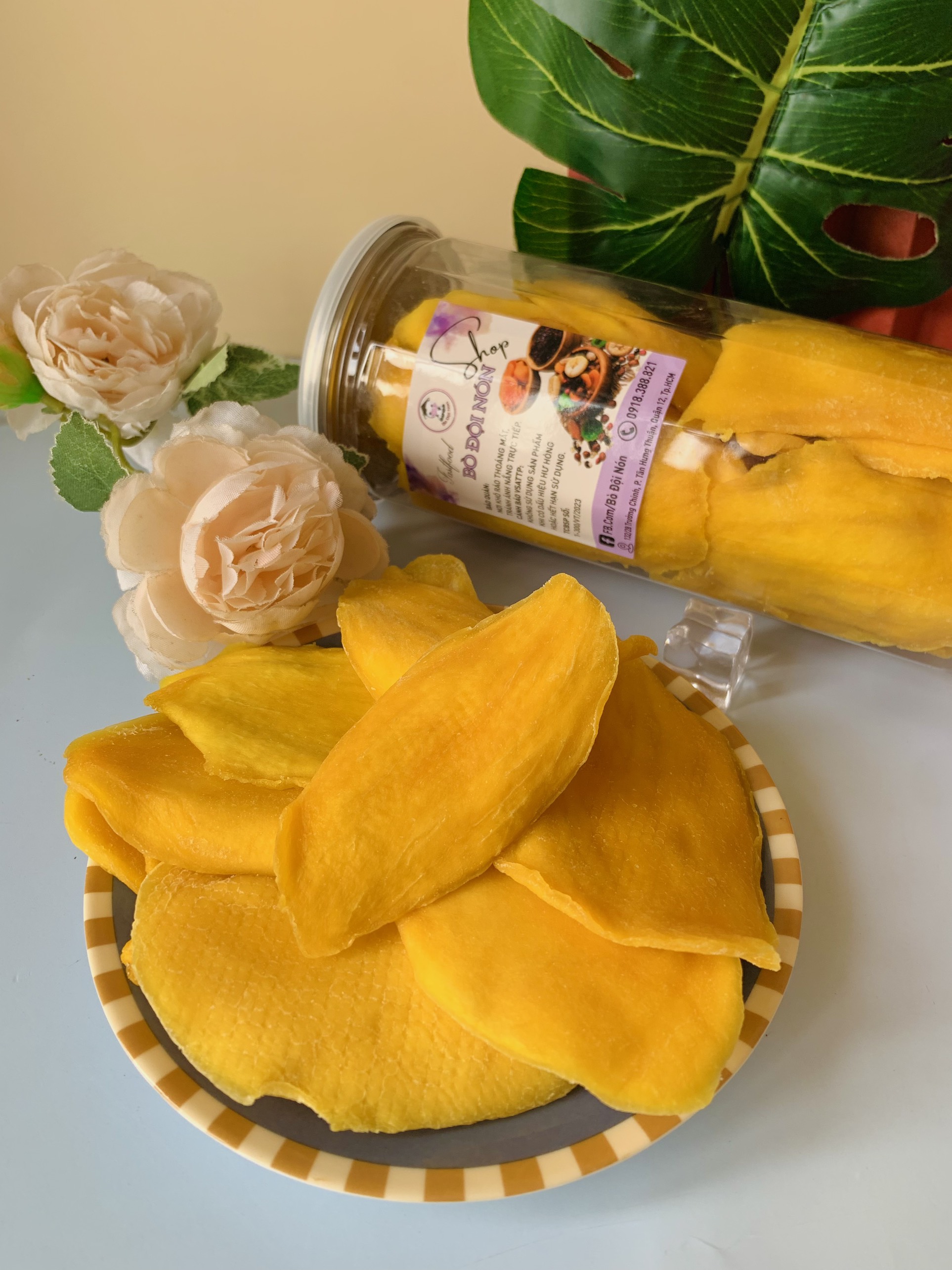 Xoài Sấy Dẻo 1KG Bò Đội Nón