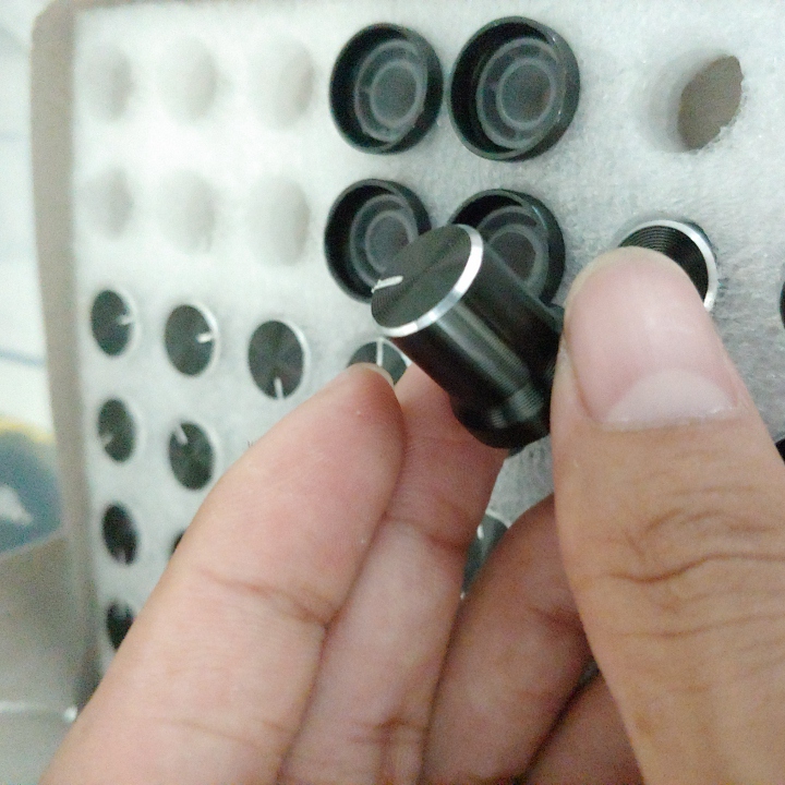 Núm Volume Bọc Nhôm (Bộ 26 Nút)
