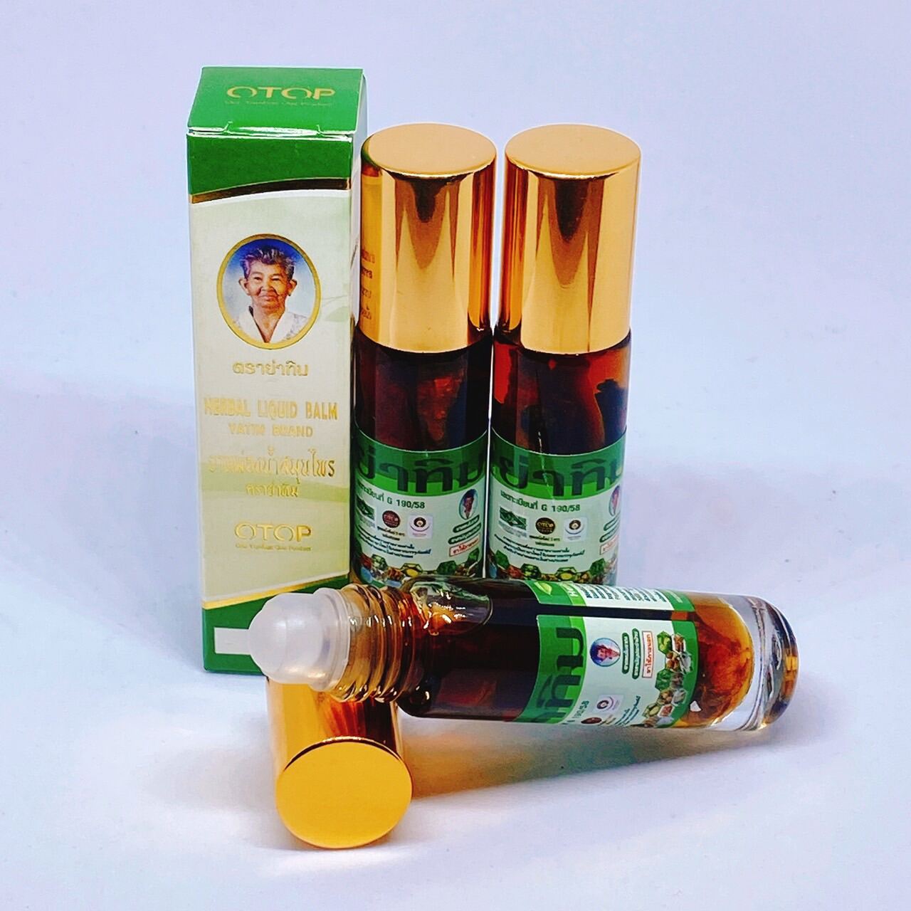 Dầu Lăn Thảo Dược 22 Vị Otop Thái Lan 8ml
