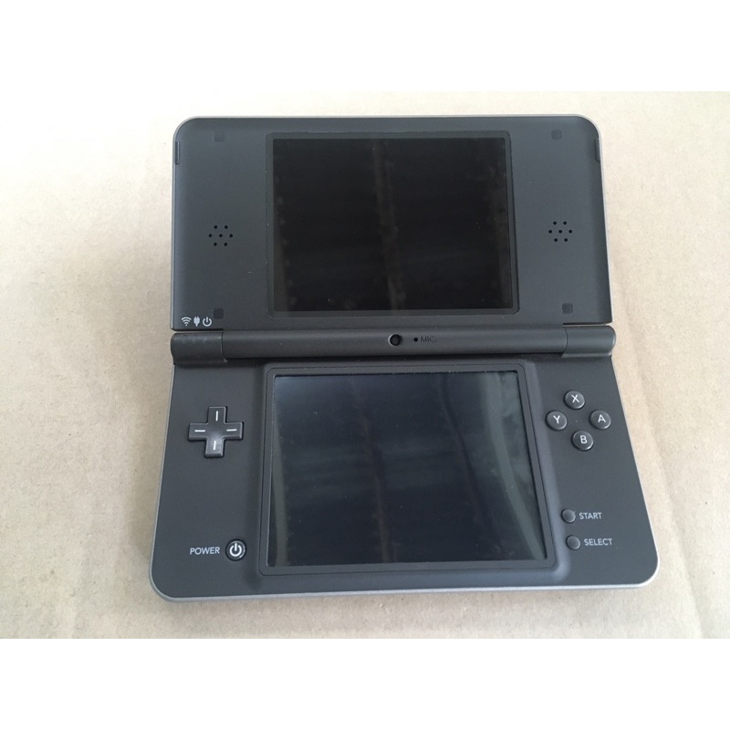 Máy game nintendo dsi ll kho game hơn 3000 đầy đủ phụ kiện