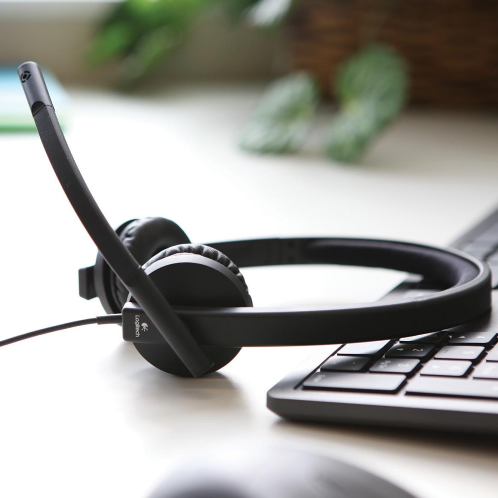 Tai nghe chơi game Logitech Headset H570e