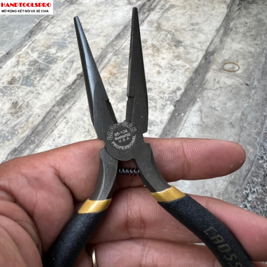 [Mã LIFE30K giảm 15% đơn 150K] Kìm nhọn đen 4-1/2 inch Crossman 95-104