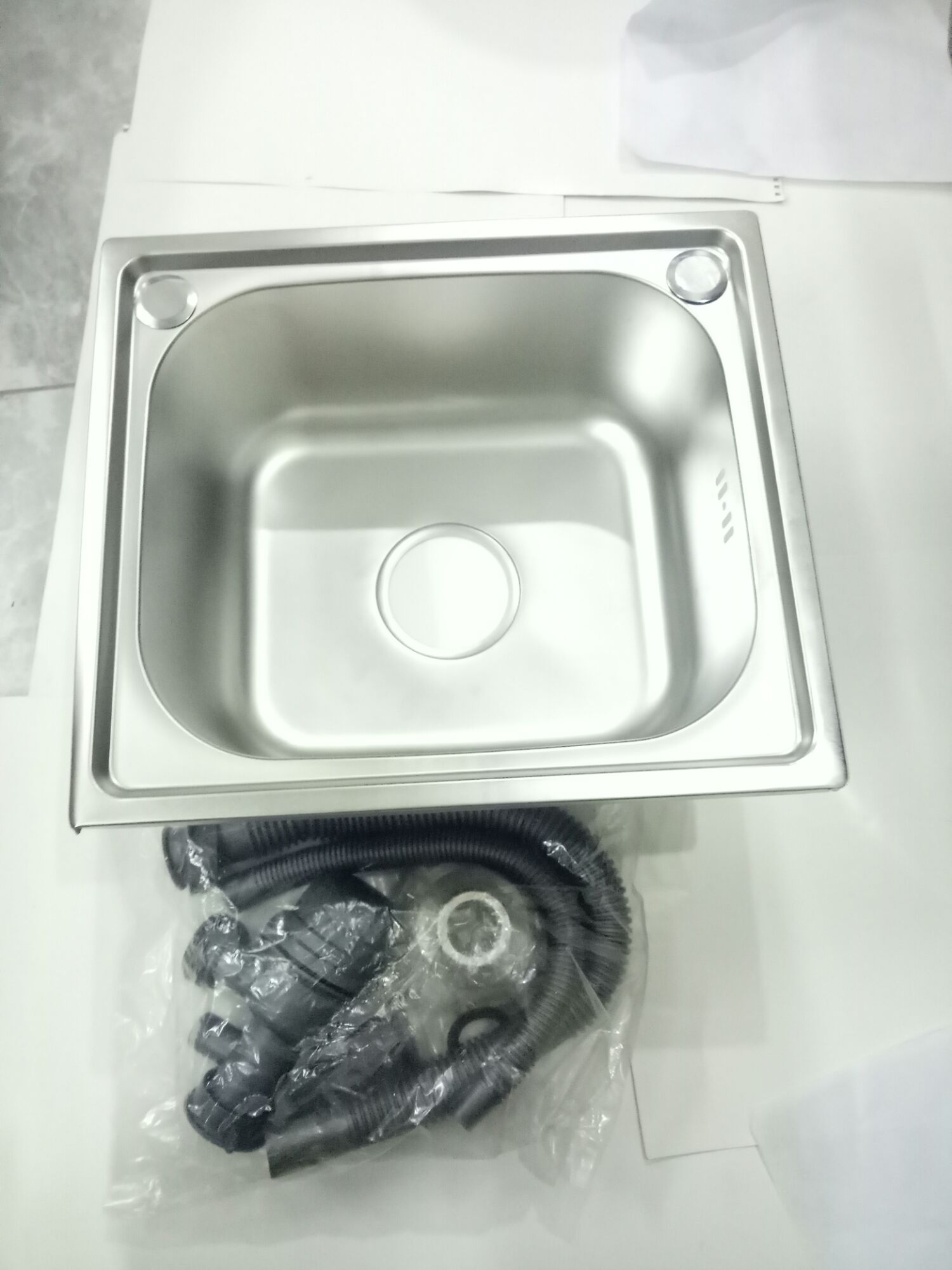 chậu rửa bát đơn  inox 201 kích thước 42*37*20