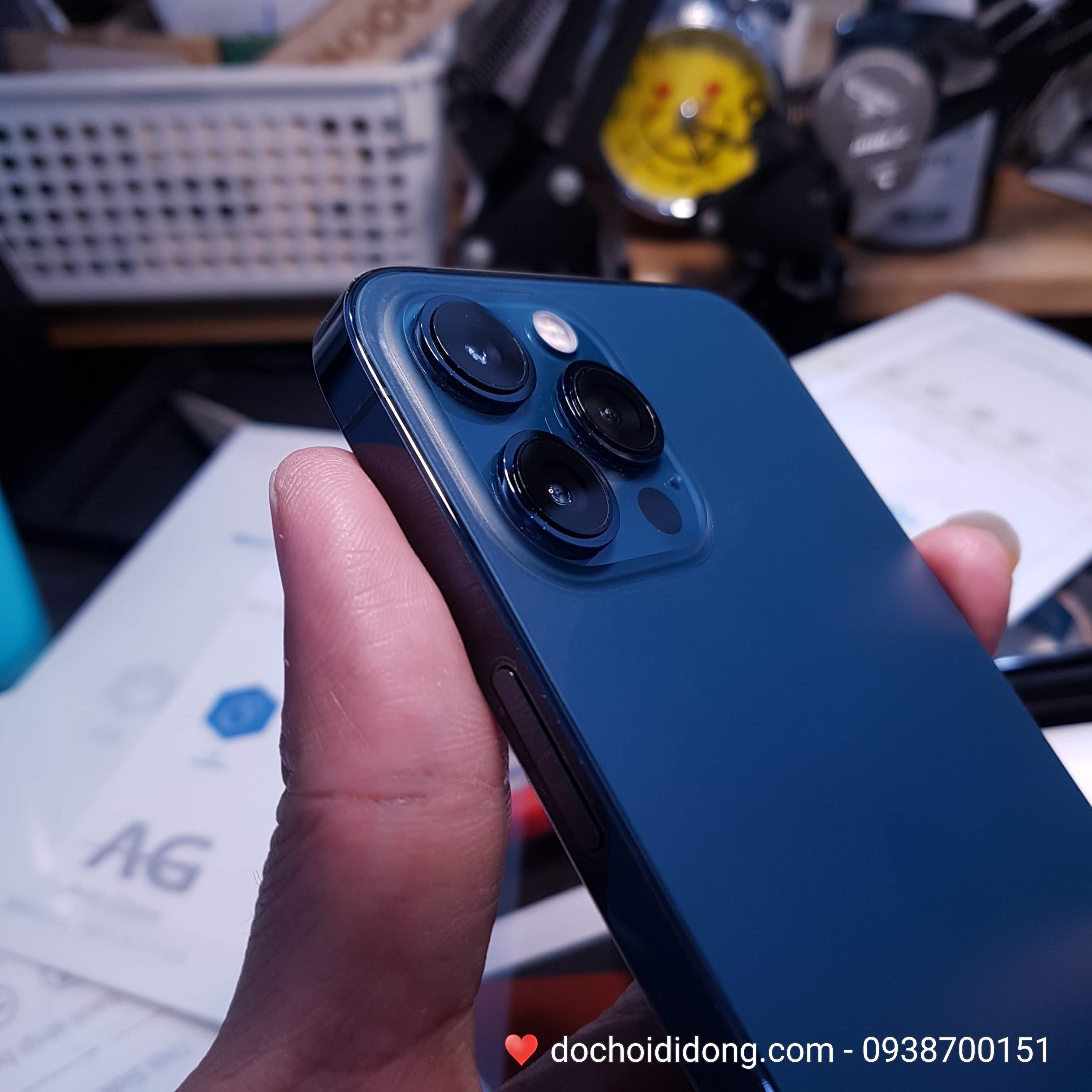 [HCM]Miếng dán PPF IPhone 12 Pro Max trong nhám đổi màu