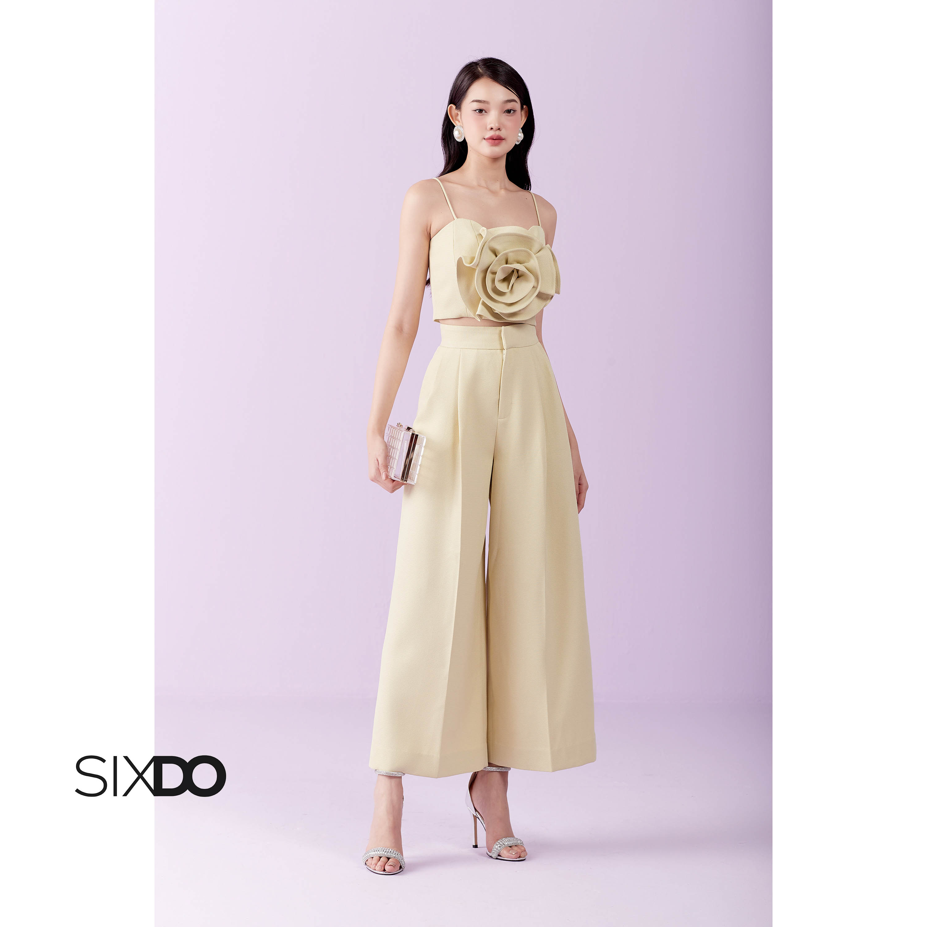 Áo nữ hai dây hoa ngực SIXDO (Yellow-Green Strappy Raw Top)