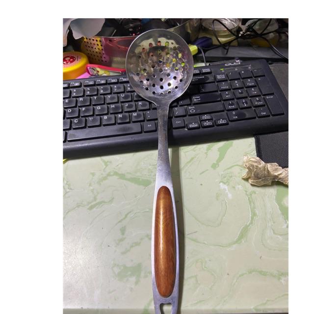 Môi múc canh inox 100% 7cm x 25cm -khohanggiasi