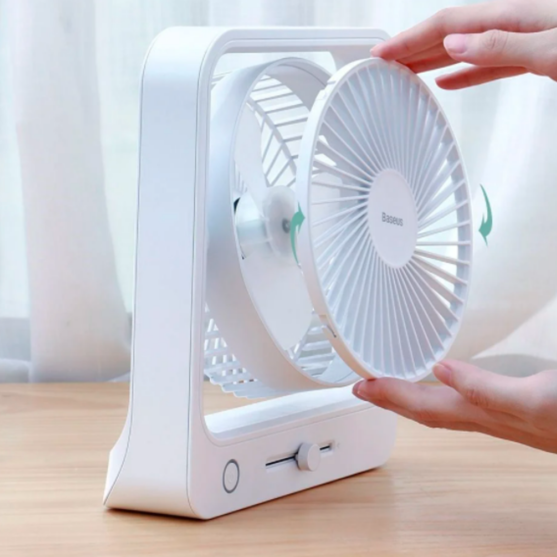 Quạt mini Pin sạc Baseus Cube Shaking Fan (Pin sạc 5400mAh, 18h sử dụng , Xoay 60 độ, Điều chỉnh nhiều cấp tốc độ, Cực êm ) LV806-EU-WH