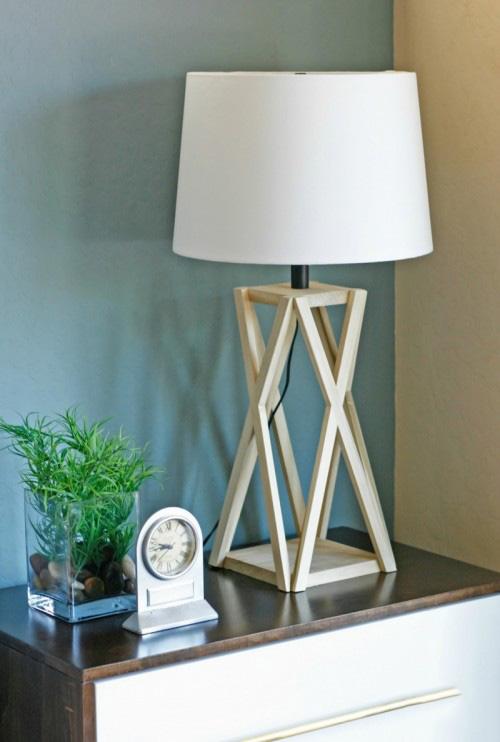 Đèn gỗ để bàn trang trí X Lamp