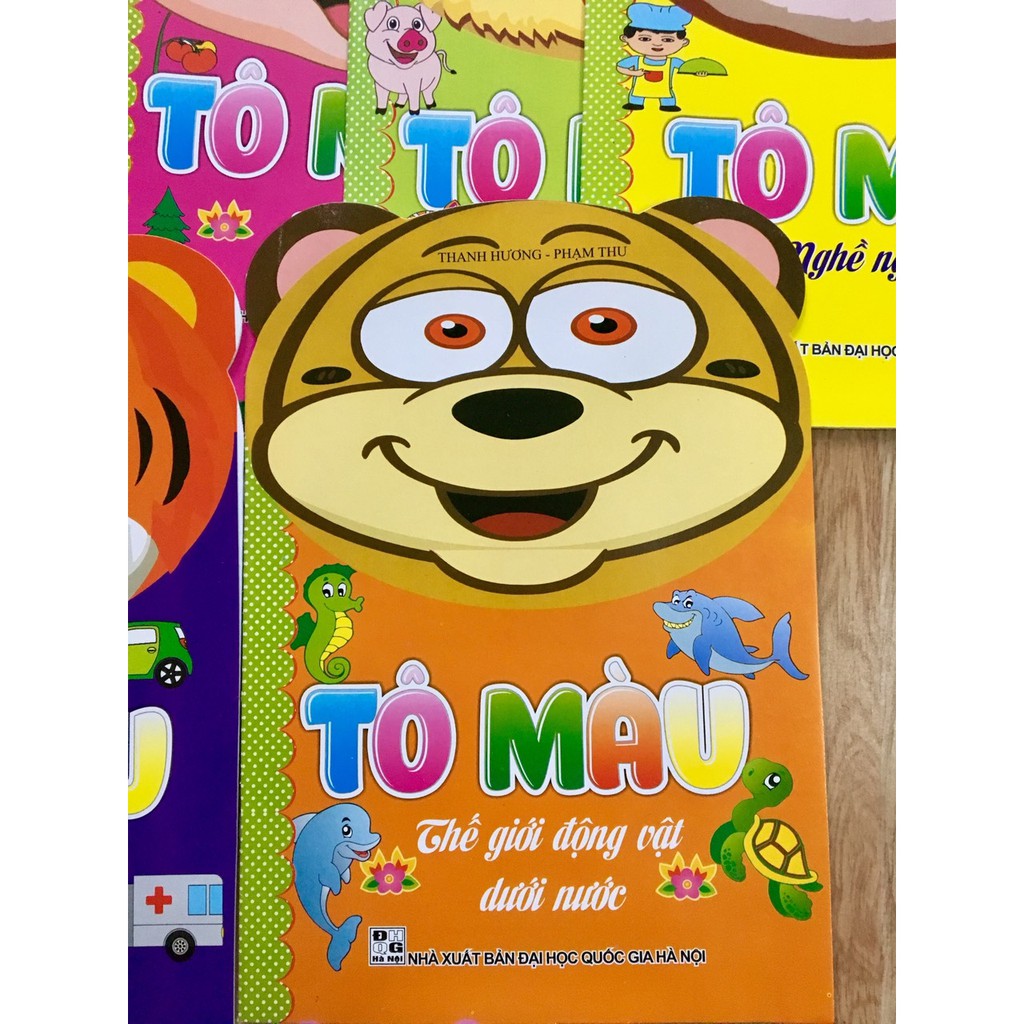 Set 4 quyển vở tập tô màu cho bé